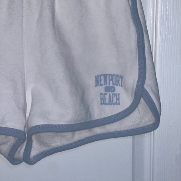 BRANDY MELVILLE JOHN GALT Newport Beach Terry Cotton White Short Blue Contrast - Picture 3 of 7